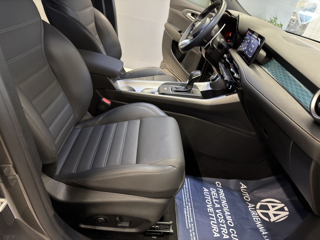ALFA ROMEO TONALE 1600 TCT6 130 CV VELOCE
